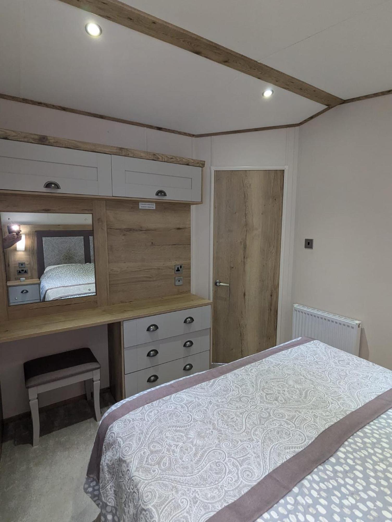 Stunning Caravan With Panoramic Views Weymouth Littlesea Haven Wyke Regis 외부 사진